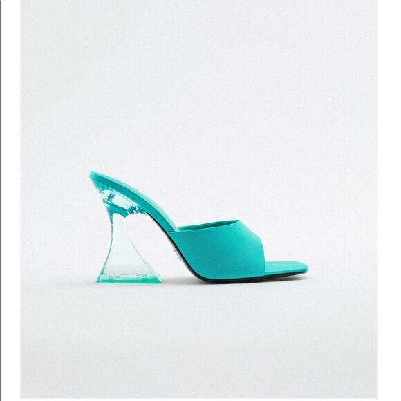 ZARA HIGH HEELED METHACRYLATE SANDALS - Picture 3 of 3